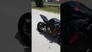 2017 Honda cbr1000rr Yoshimura alpha T exhaust [upl. by Novyart372]