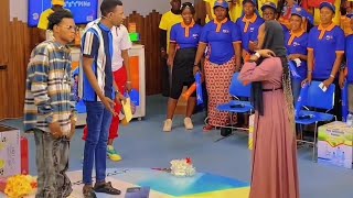 Comédie Kalifa Zou et Mama Anane sur Télé Fait Son Show 🥰😂 [upl. by Nnalyrehs322]