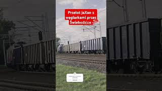 Przelot jaXan z węglarkami przez Świebodzice [upl. by Ahsienak]