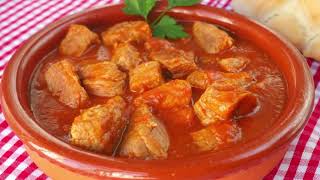 CARNE CON TOMATE un guiso potente y concentrado  Cocina tradicional [upl. by Elacim]