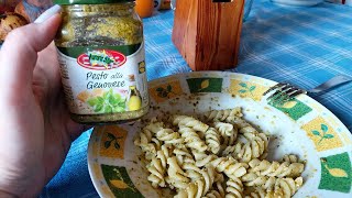 Come fare la pasta con pesto genovese già pronto Dal barattolo [upl. by Kaufmann]