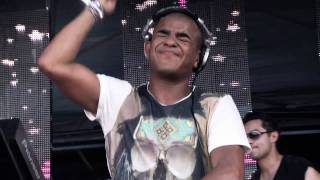 Erick Morillo amp Eddie Thoneick feat Shawnee Taylor  Live Your Life OFFICIAL MTV VERSION [upl. by Drida102]