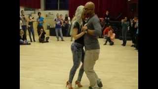 Kizomba Albir amp Sara Vanda May  Nao me taraxxa [upl. by Margaretta]