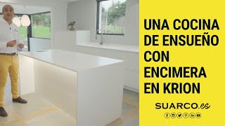 Cocina moderna con isla y encimera en KRION [upl. by Nagaem]