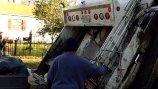 City Of Dallas International 4900 PakMor Rear Loader [upl. by Chilcote]