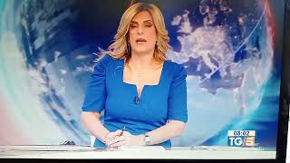 tg5 ore 8 del 131024 Cristina Bianchino [upl. by Engeddi491]