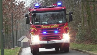 Einsatz im Ruhrpott Einsatzfahrten Feuerwehr  Polizei Gelsenkirchen [upl. by Nemrak776]