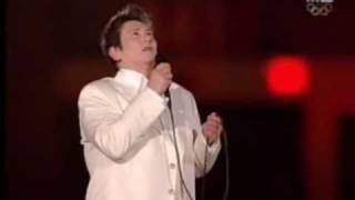 KD Lang  Hallelujah LIVE at the Winter Olympics 2010 [upl. by Haleehs]