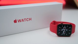 Apple Watch Series 6 Unboxing Setup and First Look [upl. by Tremayne]