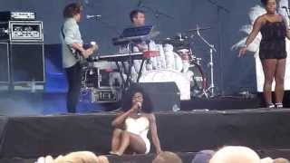 Noisettes  Never Forget You  Live At Pukkelpop 17082013 [upl. by Une]