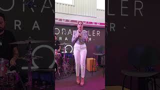 Pastora Soler  quotSevillaquot Concierto exclusivo en Sevilla [upl. by Cody304]