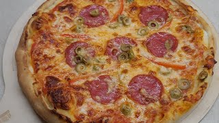 Domowa PIZZA lepsza niż z pizzerii Przepis na najlepsze ciasto na pizzę [upl. by Enimrac]