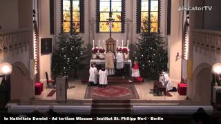 In Nativitate Domini Ad tertiam Missam 15 Communio  Traditional Latin Mass [upl. by Mraz]