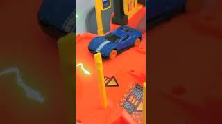 Carritos Deportivos para Niños  Pistas de Juguetes  Videos Infantiles shorts [upl. by Novaat945]