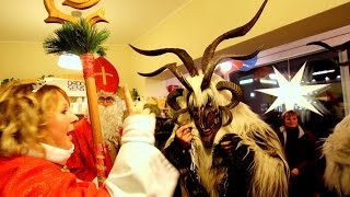 Von Haus zu Haus  der Gasteiner Krampuslauf [upl. by Eilujna]