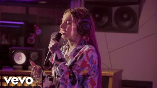 Zhavia  Big Girl Dont Cry Live Performance [upl. by Gayle971]