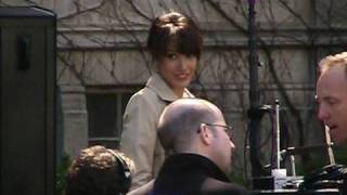 Jennifer Beals on Location shooting quotRideAlongquot in Chicago [upl. by Sachi]