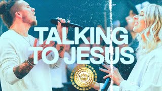 Talking To Jesus  Sub Español  video  Elevation Worship amp Maverick City [upl. by Herzig]