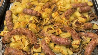 SALSICCIA FUNGHI E PATATE GRATINATI AL FORNO di Betty e Marco  Ricetta facile e veloce [upl. by Savitt]