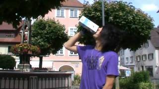 Bestrafung Fail beim Milch trinken Alte Milch [upl. by Aeila]