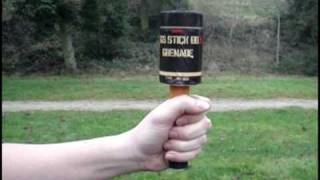 Grenade à manche  ENOLA GAYE  JB Airsoft [upl. by Sueahccaz93]