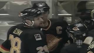 Trevor Linden 2  1 Goal 1994 Stanley Cup Finals Game 7 Canucks vs Rangers [upl. by Ripleigh393]