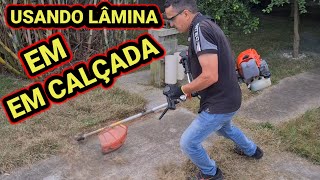 ROÇADEIRA COMO CORTAR GRAMADO COM CALÇADA USANDO A LÂMINA [upl. by Fryd]