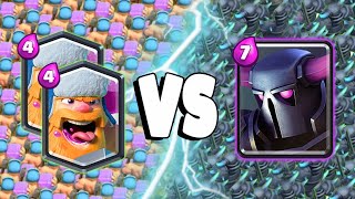 2 LUMBERJACK Vs PEKKA  Clash Royale Battle [upl. by Manoff]