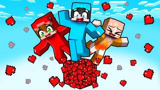 Atrapados en Un SOLO Bloque de CORAZÓN en Minecraft [upl. by Macknair]