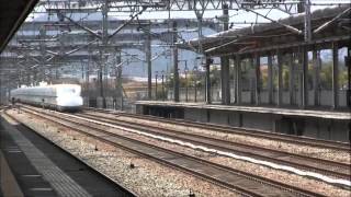 HD 東広島駅 新幹線 通過＆発車 2012年4月2日 [upl. by Eachern634]