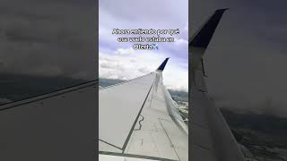 ¿Qué pasaría si el Piloto de tu vuelo te dice esto 😱✈️ short [upl. by Cotterell]