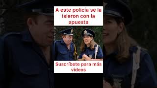 A este policía le quitaron su dinero por gandalla humor [upl. by Alusru]