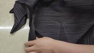 플리츠 플리츠 이세미야키 PLEATS PLEASE ISSEY MIYAKE [upl. by Ahsemik634]