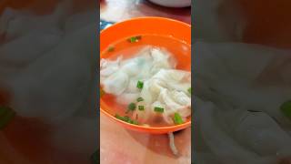 SUP WONTON shortsvideo wontonsoup wontons chinesefood nonhalal [upl. by Hsatan]