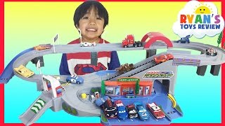 Tomica World Highway Busy Drive with Disney Cars Toys [upl. by Thetos]