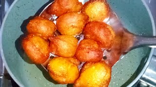 দারুণ মুচমুচে ও ভিতরে সফ্ট তালের বড়া  Taler Bora Recipe in Bangla  Tal Bora Tal Pitha [upl. by Elatsyrk642]