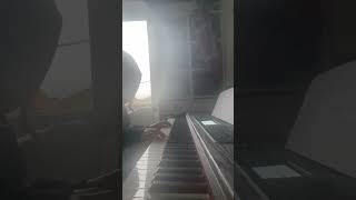 Je fait du piano et c’est moi qui joue [upl. by Ellecrad759]