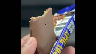 New Snickers Protein Bar Review [upl. by Shel608]