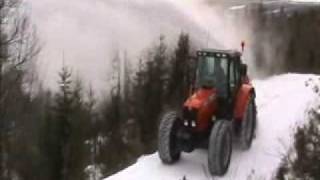 GLOBUS Snøfres GSF230 Snow Blower [upl. by Gaves140]