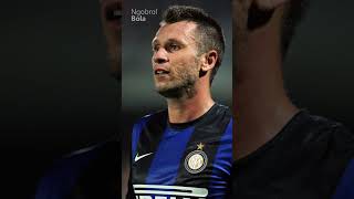 Balasan Menohok Cristiano Ronaldo soal Kritik Antonio Cassano [upl. by Anilocin]