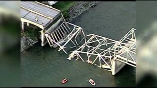 Raw Video Washington State Bridge Collapse [upl. by Adnolay936]