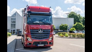 A bordo Mercedes Benz Actros L Gigaspace EncamionTV [upl. by Ociram]