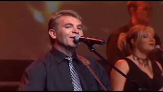 Theuns Jordaan  Hanne LIVE [upl. by Barayon]