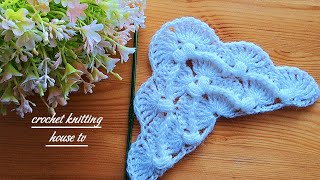 parfait👌châle triangle au crochet élégant facile pour débutantschâle en relief au crochet [upl. by Claudina]