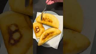 CÓMO HACER EMPANADAS VENEZOLANAS 🇻🇪  Nuevo video de recetas fáciles 👩🏻‍🍳 [upl. by Leasa]