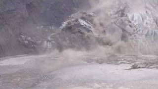 Volcano in Iceland  flash flood from Eyjafjallajökull glacier [upl. by Ailen]