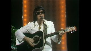 Roy Orbison in Roy Orbison Sings 1975 [upl. by Vinnie232]