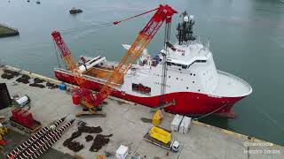 SIEM EMERALD offshore ship shipspotting portodesantos [upl. by Maer]