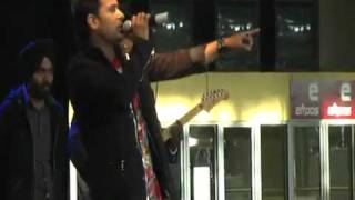 amrinder gill live at ludhiana Je mile oh kudi amp afwah [upl. by Frodina]