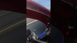 Cbr 1000 vs zx 14 14 mile race [upl. by Elleral641]